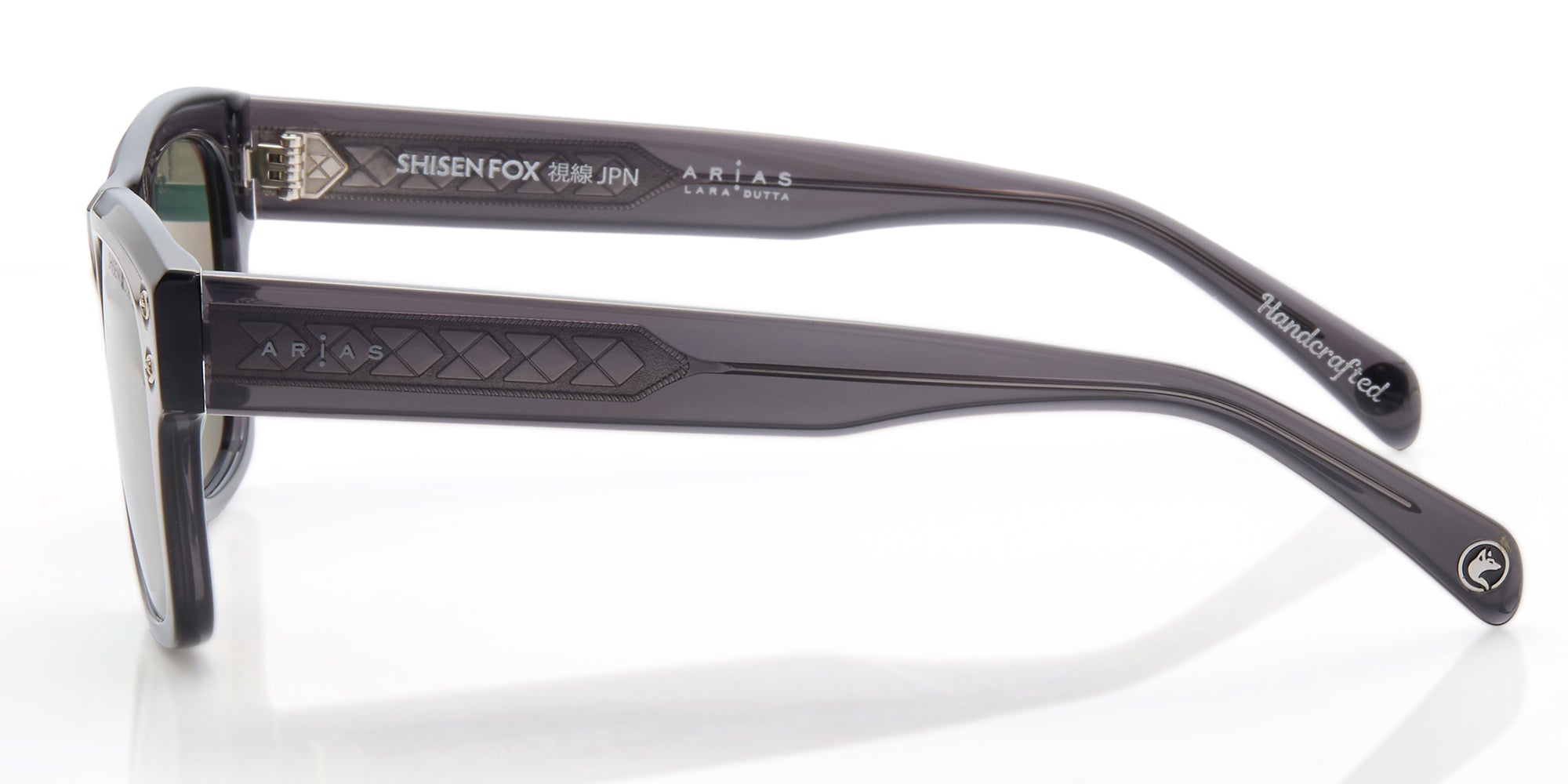 grey-polarized