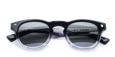 black-crystal-gradient-polarized