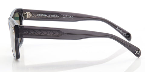 grey-polarized