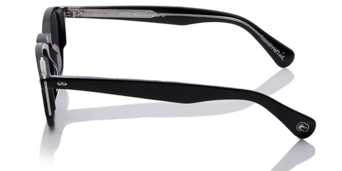 black-crystal-polarized
